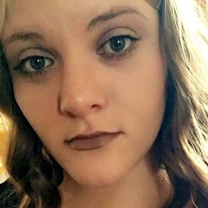 Meet your Posher, Ashlee